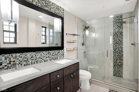 Primary bathroom at 825 N Delaware Street, Indianapolis, IN