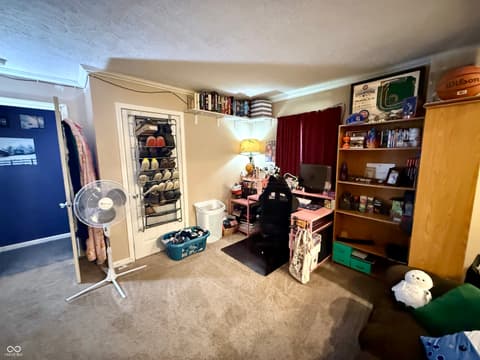Bedroom at 829 Delbrook Drive, Whiteland, IN
