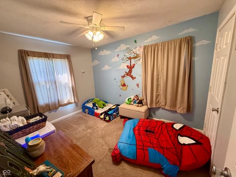 Bedroom at 829 Delbrook Drive, Whiteland, IN