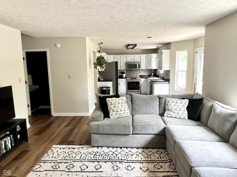 Family room at 330 Hollowview Drive, Noblesville, IN