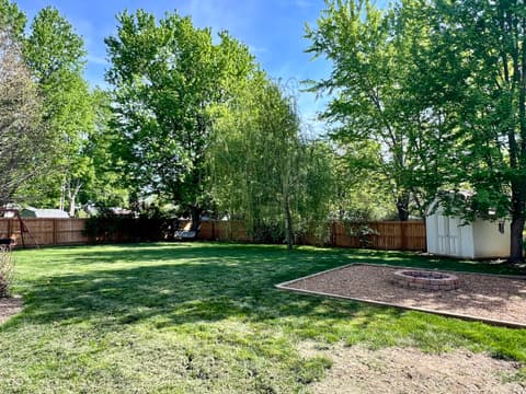 Yard at 330 Hollowview Drive, Noblesville, IN