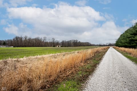 Photo of 444 State Road 229 S, Batesville, IN