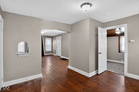 Foyer at 4024 Eastern Avenue, Indianapolis, IN