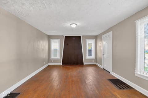 Foyer at 4024 Eastern Avenue, Indianapolis, IN