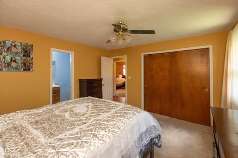 Photo of 709 Summitcrest Drive, Indianapolis, IN