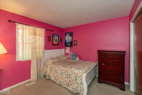 Photo of 709 Summitcrest Drive, Indianapolis, IN