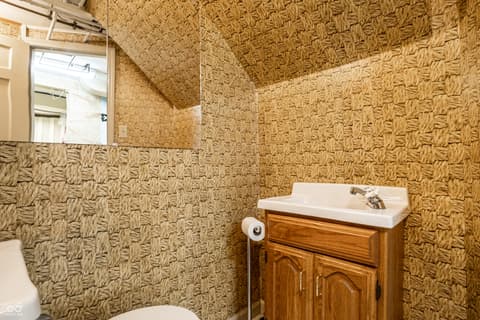 Photo of 1138 E 58th Street, Indianapolis, IN