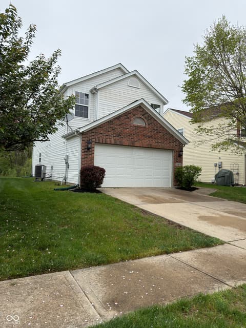 Photo of 11618 Signet Lane, Indianapolis, IN