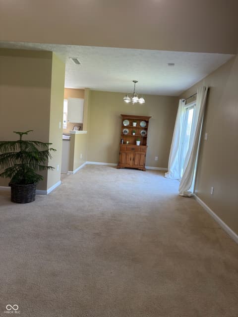 Dining room at 11618 Signet Lane, Indianapolis, IN