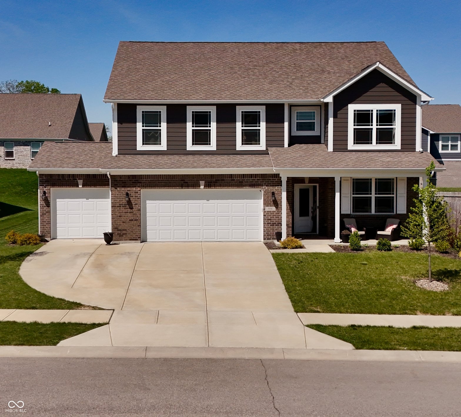 Front exterior at 956 Ridge Rock Lane, Bargersville, IN