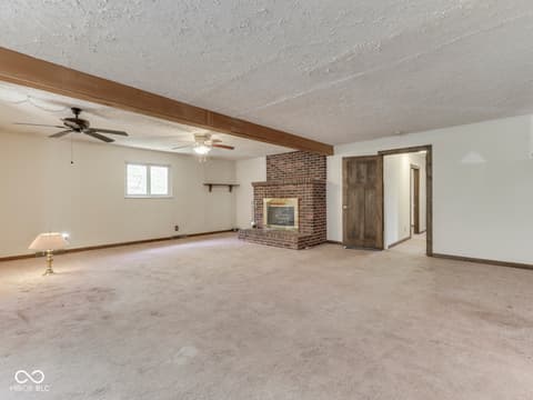 Living room at 7005 N Briarhopper Road, Monrovia, IN