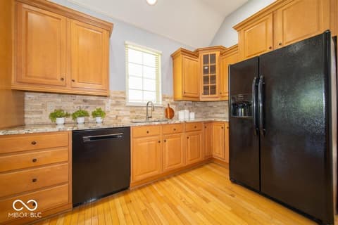 Photo of 10909 Innisbrooke Lane, Fishers, IN