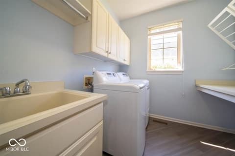 Photo of 10909 Innisbrooke Lane, Fishers, IN