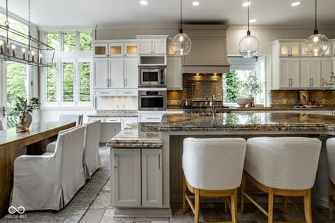 Photo of 7779 Ridge Road, Indianapolis, IN