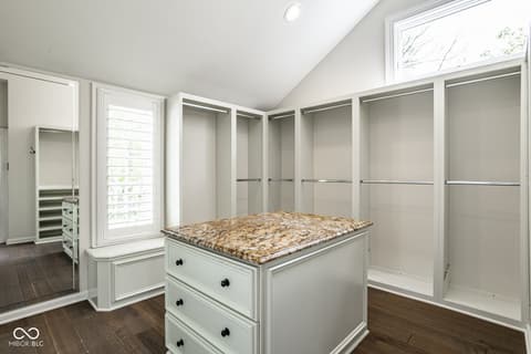 Photo of 7779 Ridge Road, Indianapolis, IN