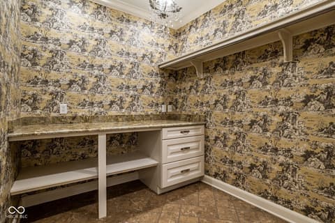 Photo of 7779 Ridge Road, Indianapolis, IN