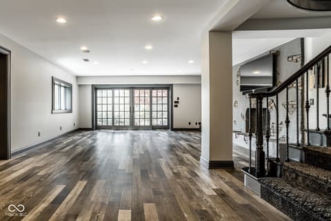 Photo of 7779 Ridge Road, Indianapolis, IN