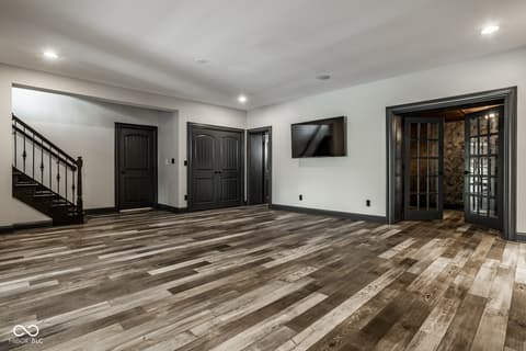 Photo of 7779 Ridge Road, Indianapolis, IN