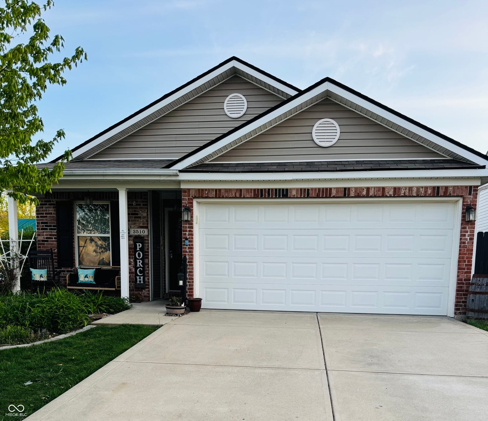 Front exterior at 3510 Limesprings Lane, Whitestown, IN