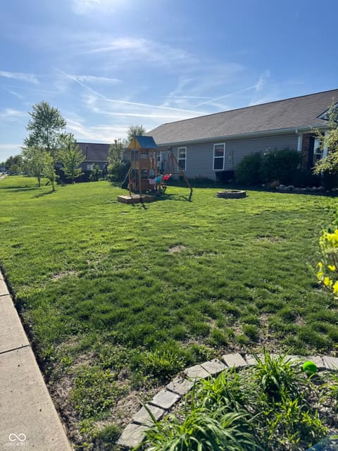 Yard at 3510 Limesprings Lane, Whitestown, IN