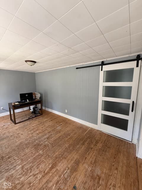 Home office at 7912 N Depot Street, Clifford, IN