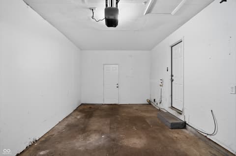 Garage at 5012 Gambel Road, Indianapolis, IN