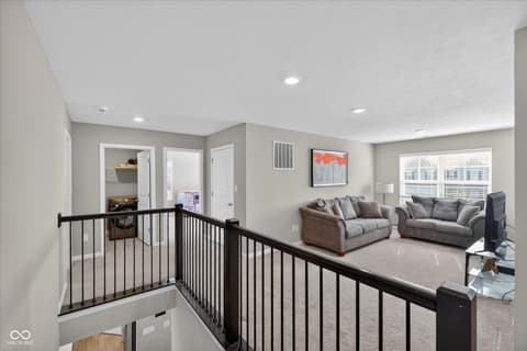 Loft — 1573 N Clearwater Drive, Greenfield, IN