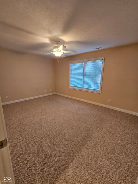 Photo of 2845 Bloomsbury N, Greenwood, IN