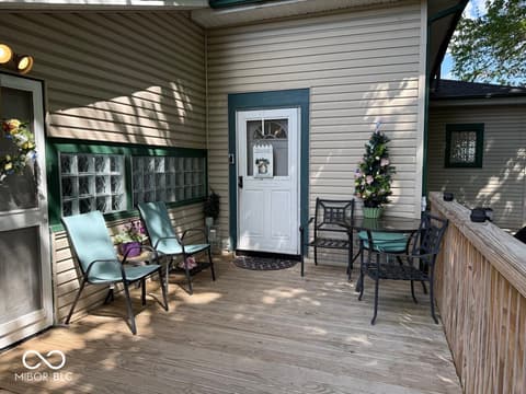 Photo of 459 E Morgan Street, Martinsville, IN