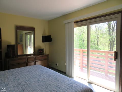 Photo of 3318 Timberbrook Court, Danville, IN