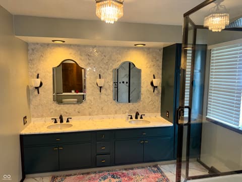 Bathroom at 990 E Vincennes Street, Linton, IN