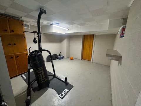 Exercise Room — 990 E Vincennes Street, Linton, IN