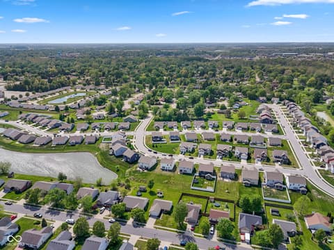 Photo of 1441 Boots Trail, Greenfield, IN