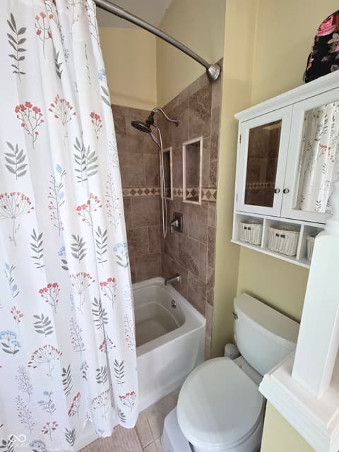 Photo of 4231 Saffron Drive, Indianapolis, IN