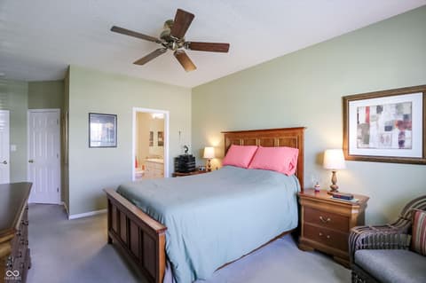 Photo of 823 Daybreak Drive, Avon, IN