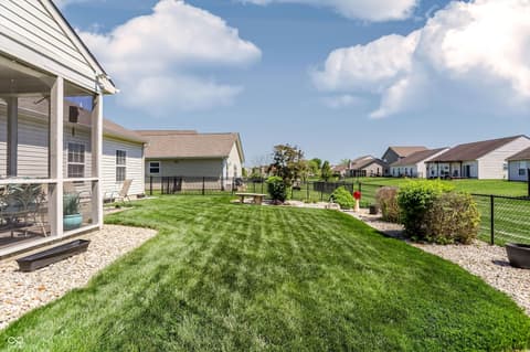 Photo of 823 Daybreak Drive, Avon, IN