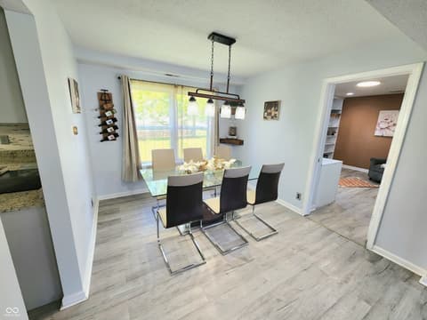 Photo of 6136 Sandcherry Drive, Indianapolis, IN
