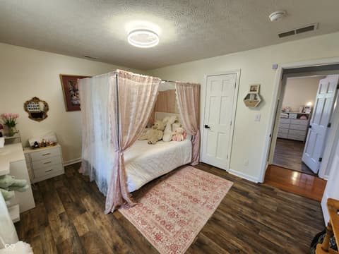 Photo of 6136 Sandcherry Drive, Indianapolis, IN