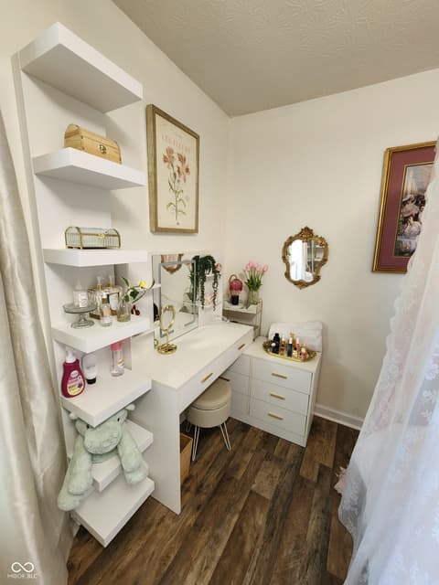 Photo of 6136 Sandcherry Drive, Indianapolis, IN