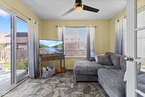 Bonus room at 848 Coralberry Lane, Greenwood, IN