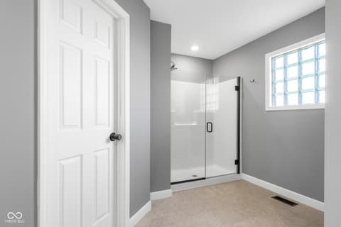 Photo of 11005 N County Road 425 E, Hope, IN