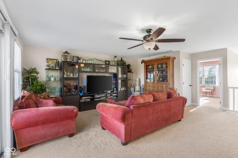 Photo of 11005 N County Road 425 E, Hope, IN