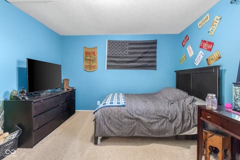 Photo of 11005 N County Road 425 E, Hope, IN