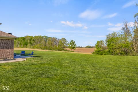 Photo of 11005 N County Road 425 E, Hope, IN