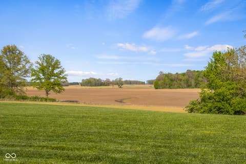Photo of 11005 N County Road 425 E, Hope, IN