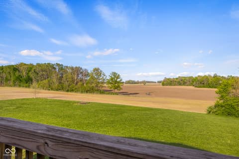 Photo of 11005 N County Road 425 E, Hope, IN