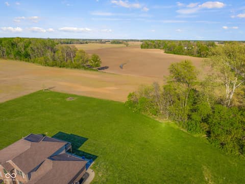 Photo of 11005 N County Road 425 E, Hope, IN