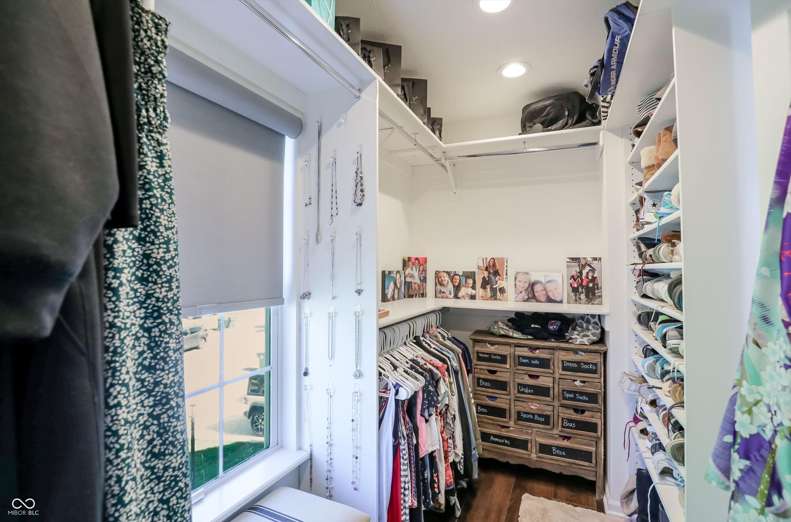 Walk In Closets
