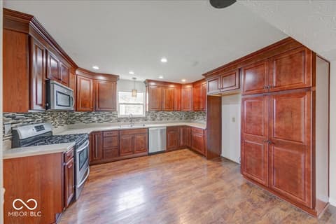 Photo of 10194 Buell Drive, Avon, IN
