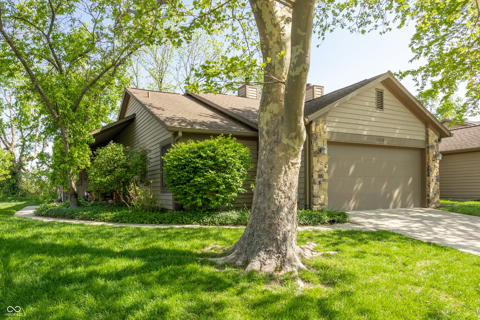 Photo of 2314 Calaveras Way, Indianapolis, IN